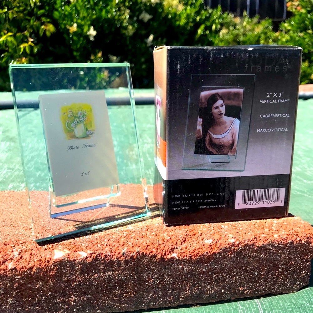 🎁Photo Frame 2” x 3”